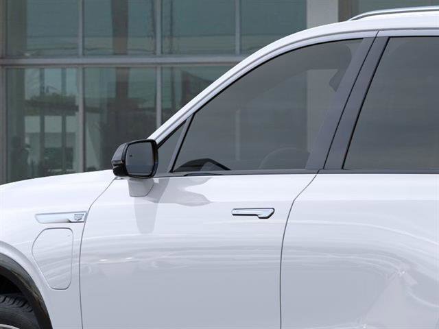 New 2026 Cadillac Vistiq Luxury w/ LPO, Floor Liner Package AWD/4WD image 12