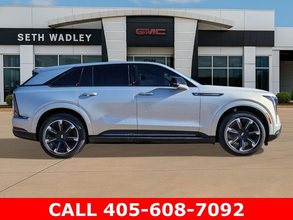 Used 2025 Cadillac Escalade IQ Sport 2 image 8