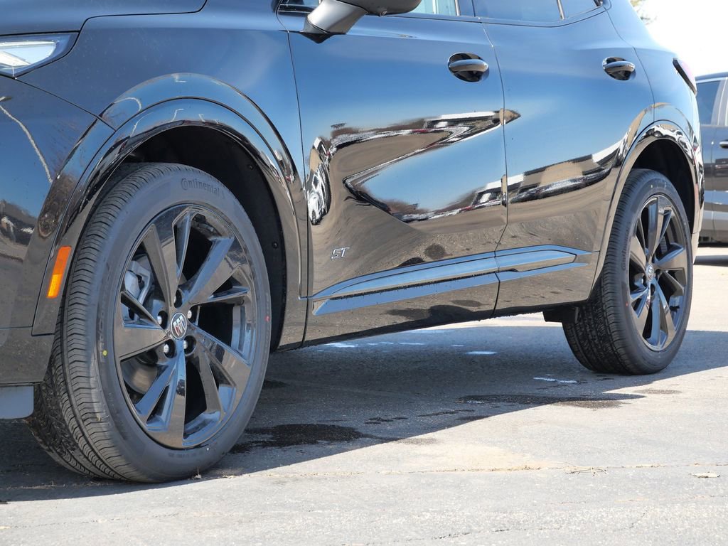 New 2026 Buick Envision Sport Touring image 6