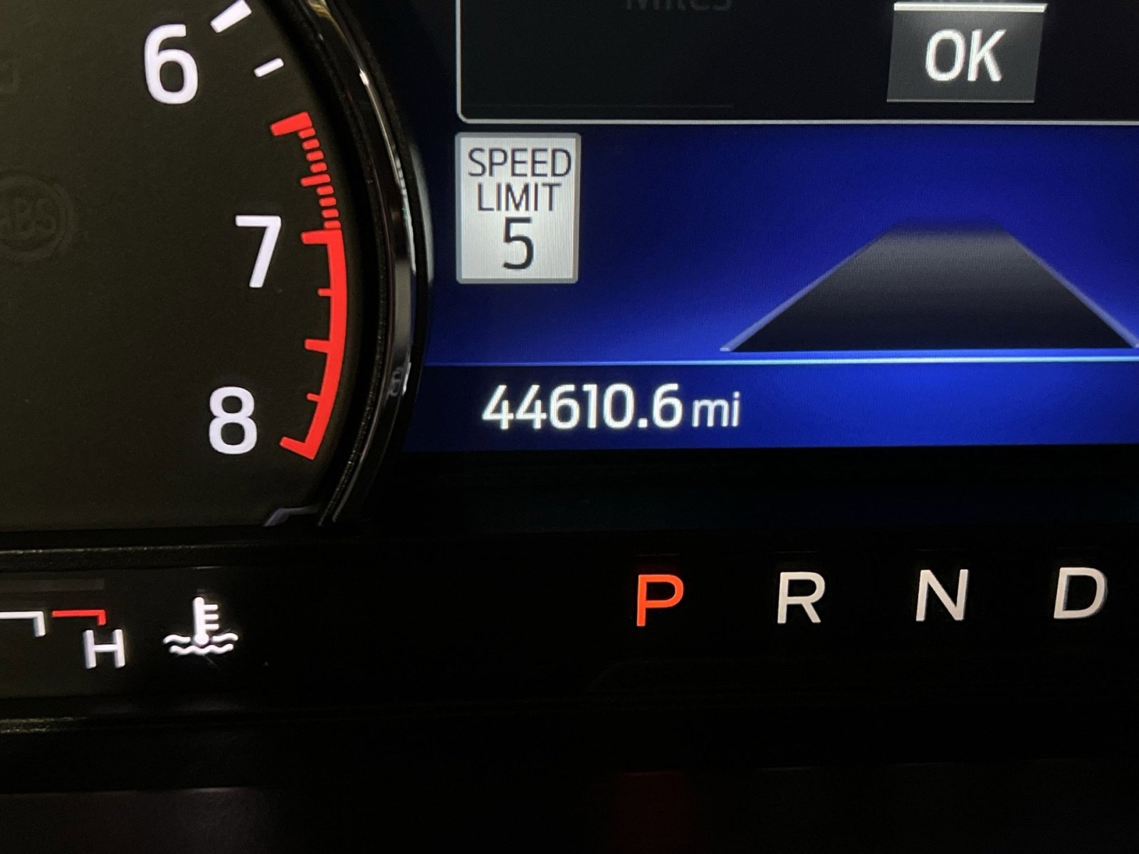 Used 2022 Ford Explorer XLT w/ Equipment Group 202A image 17