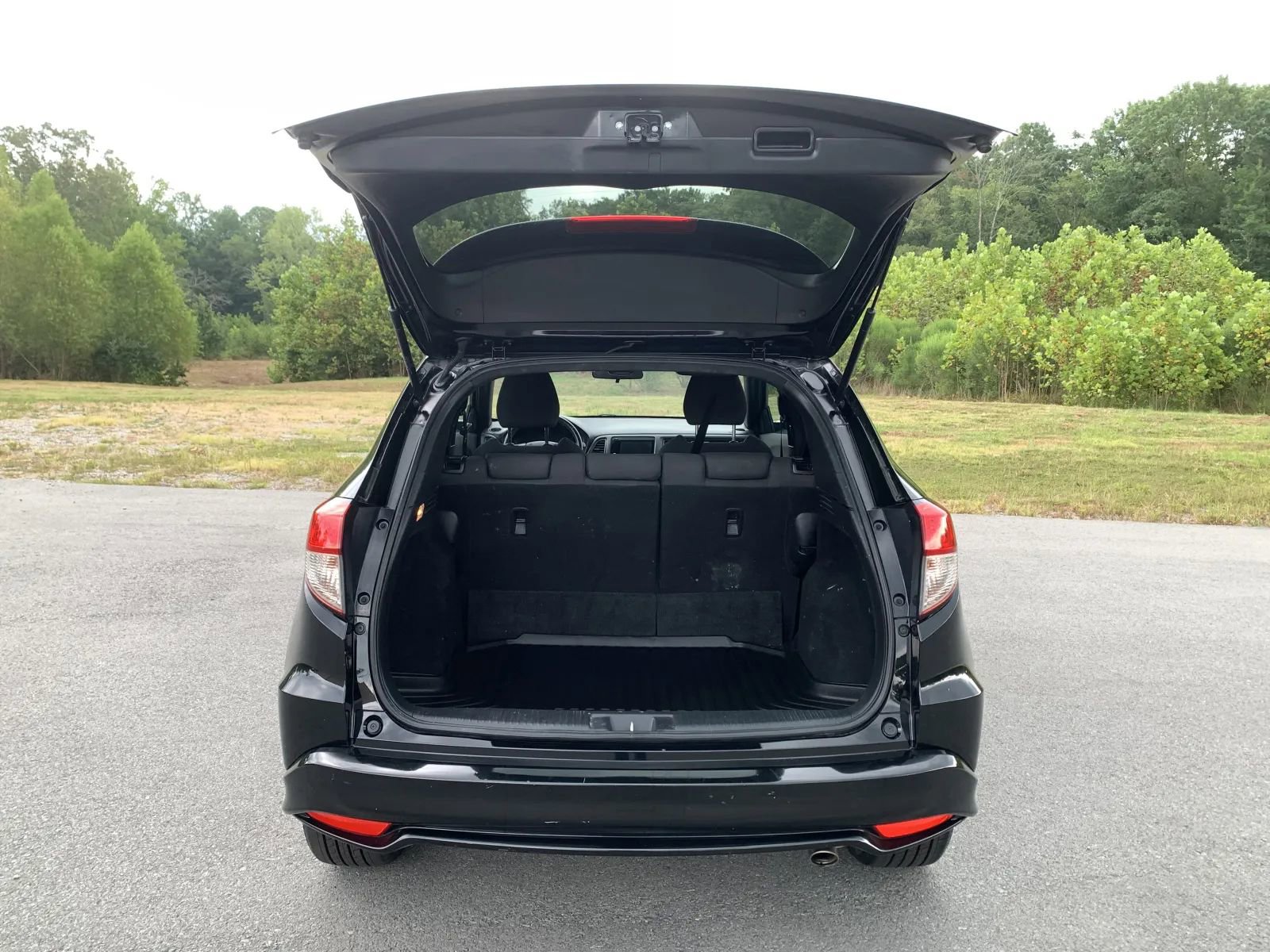 Used 2021 Honda HR-V Sport image 10