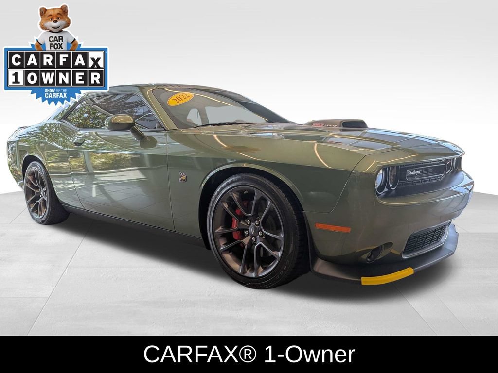 Used 2022 Dodge Challenger R/T Scat Pack w/ Shaker Package RWD image 2