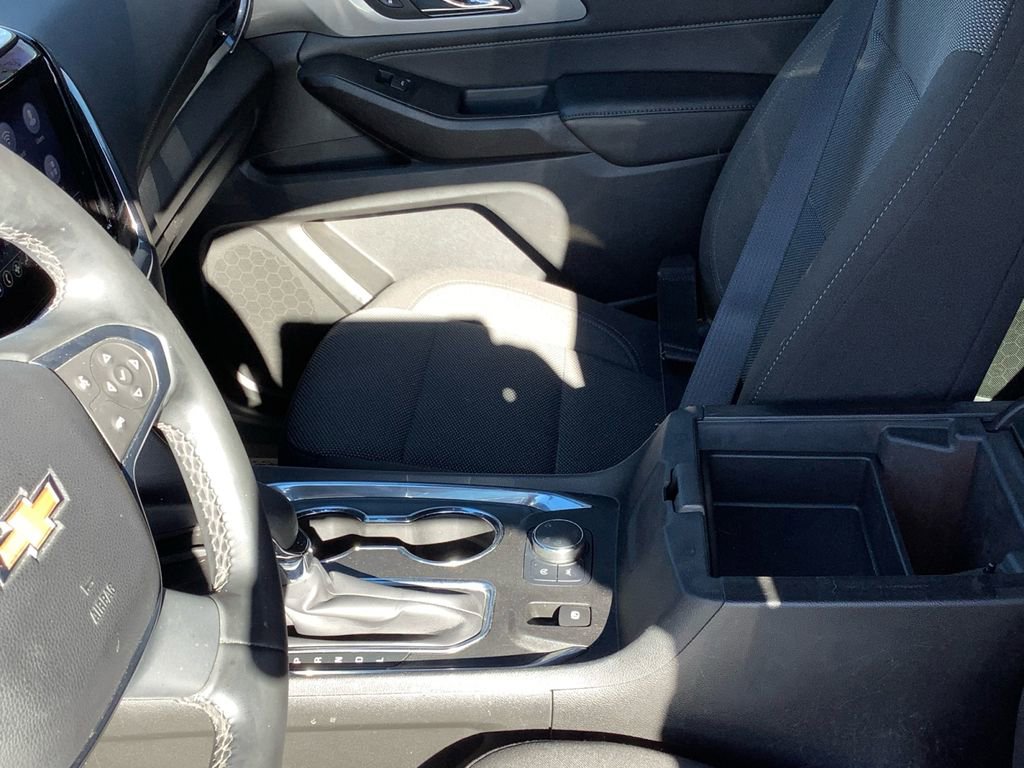 Used 2023 Chevrolet Traverse LT w/ LPO, Floor Liner Package image 21