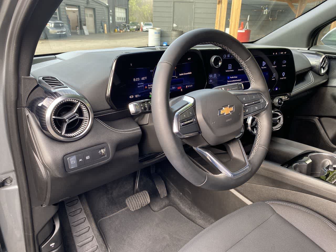 Used 2024 Chevrolet Blazer EV LT AWD/4WD image 2