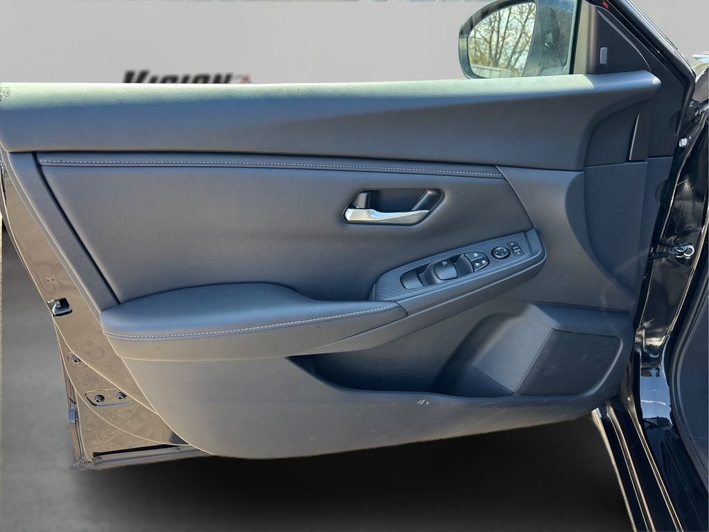 Used 2023 Nissan Sentra SV w/ All-Weather Package FWD image 20