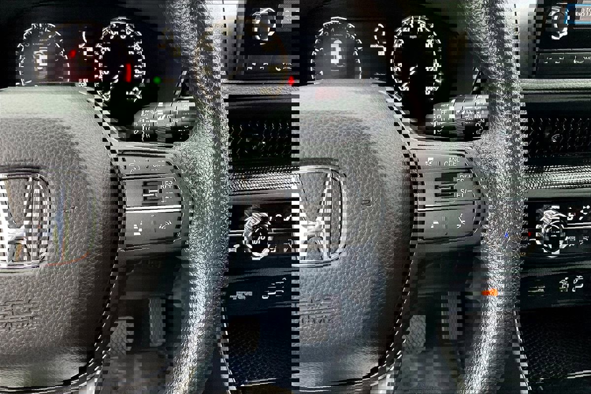 Used 2024 Honda CR-V EX image 16