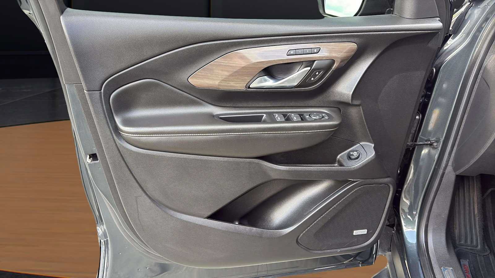 Used 2022 GMC Terrain Denali w/ LPO, Floor Liner Package AWD/4WD image 15