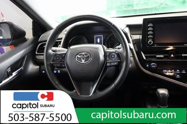 Used 2023 Toyota Camry SE image 16
