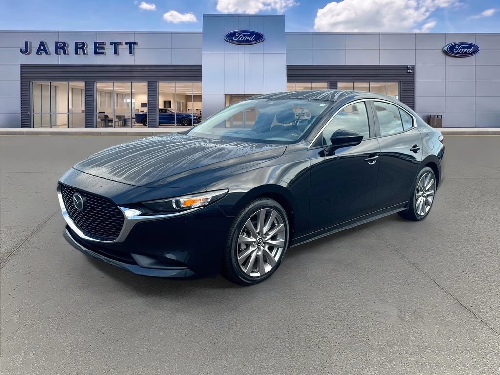 Used 2020 MAZDA MAZDA3 Sedan w/ Select Package FWD image 3