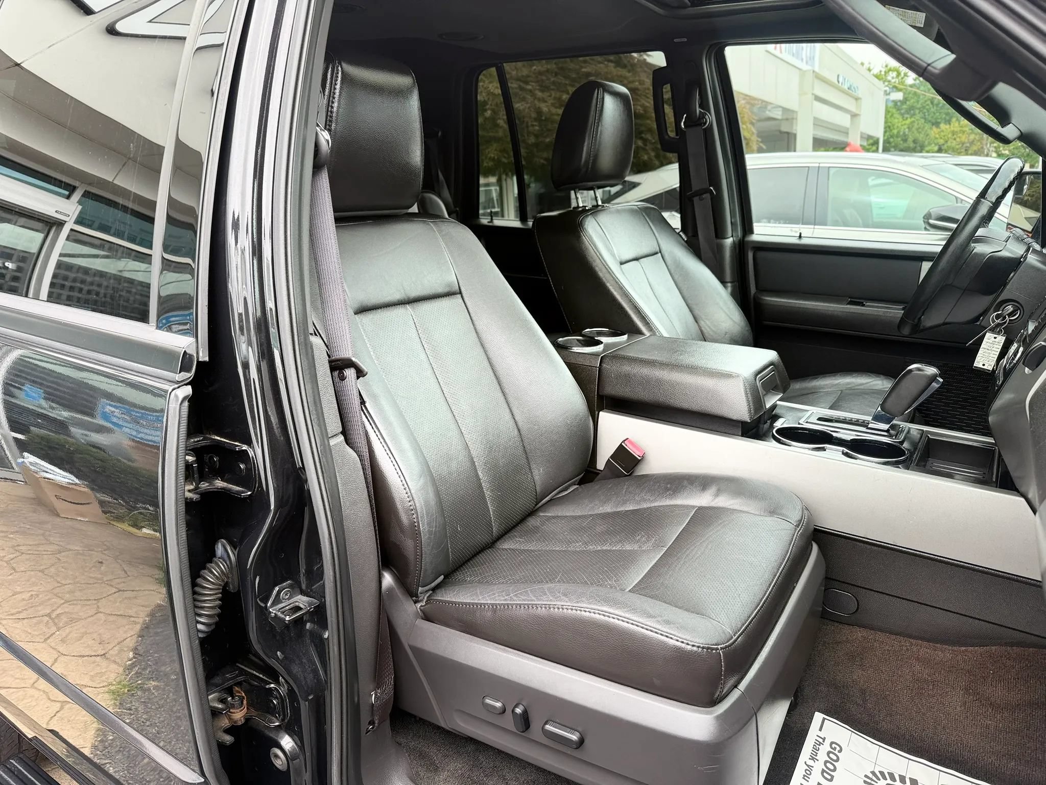 Used 2012 Ford Expedition Limited AWD/4WD image 36