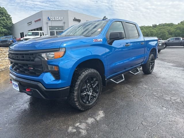 Used 2022 Chevrolet Silverado 1500 Custom Trail Boss AWD/4WD image 1