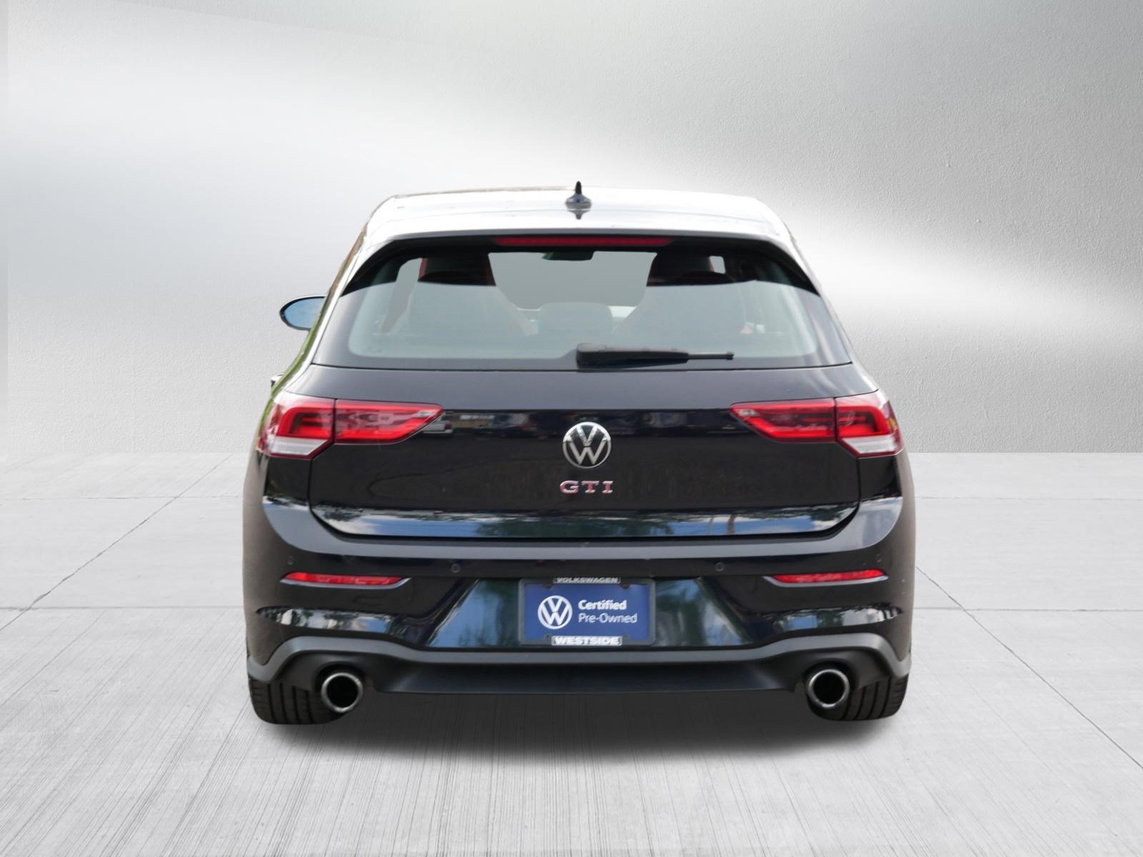 Certified 2022 Volkswagen GTI SE FWD image 6