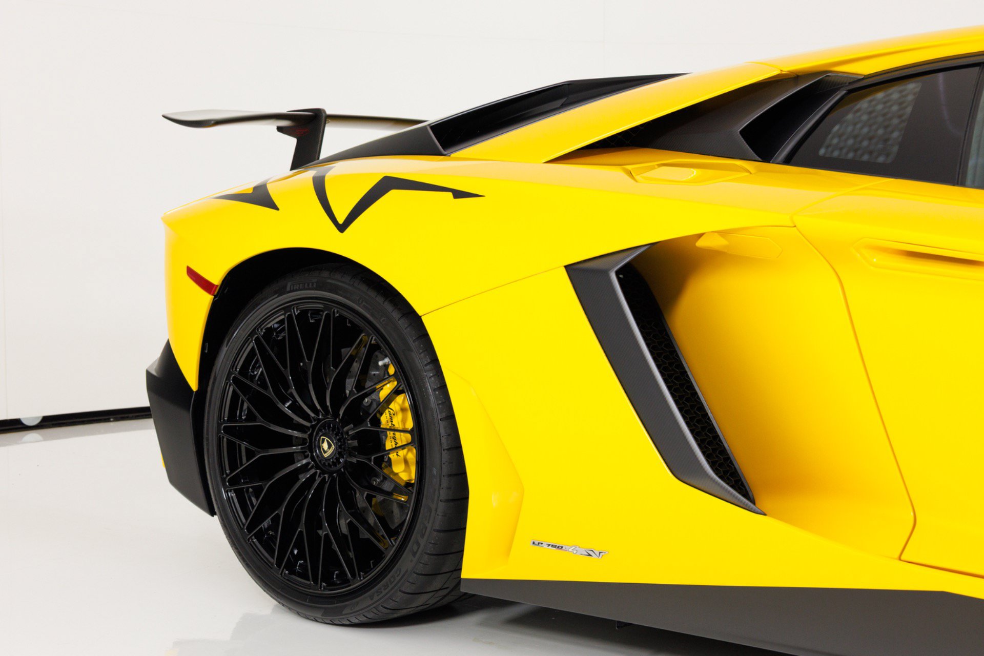 Used 2016 Lamborghini Aventador LP 750-4 Superveloce AWD/4WD image 72