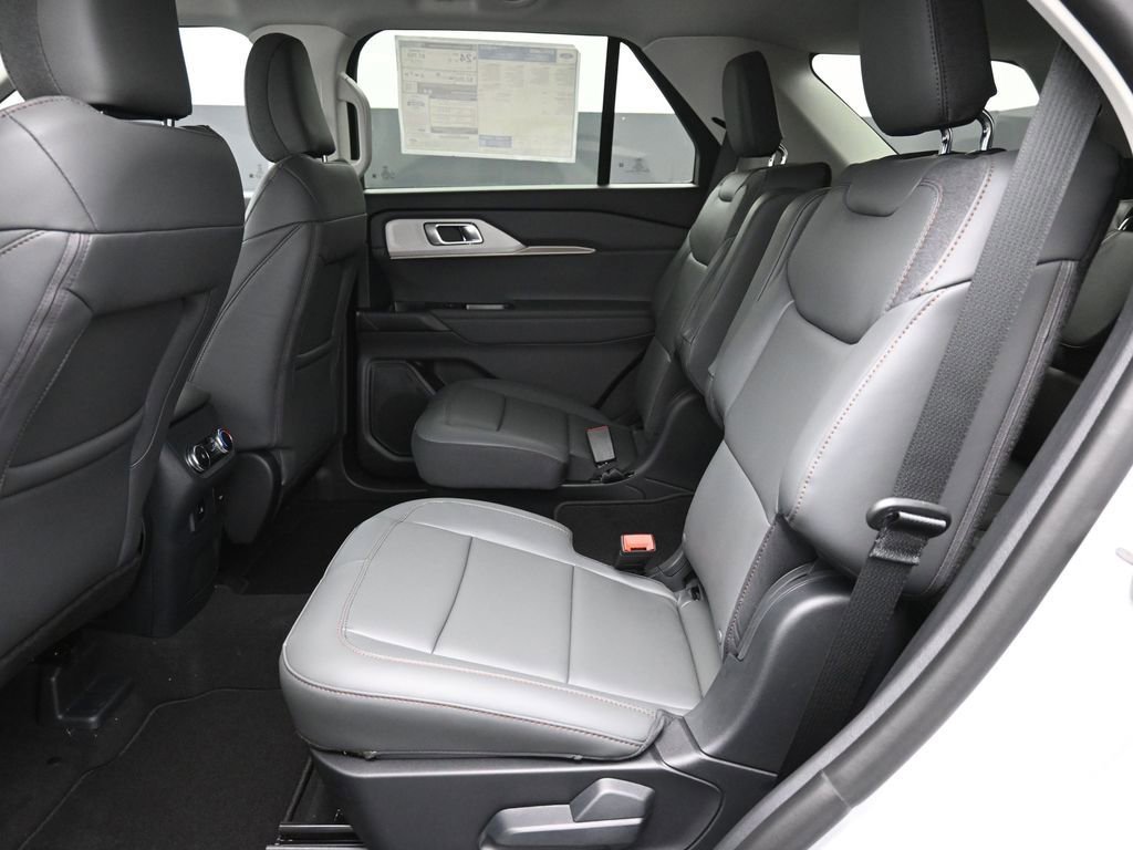 New 2026 Ford Explorer Active w/ Active Comfort Package RWD image 25