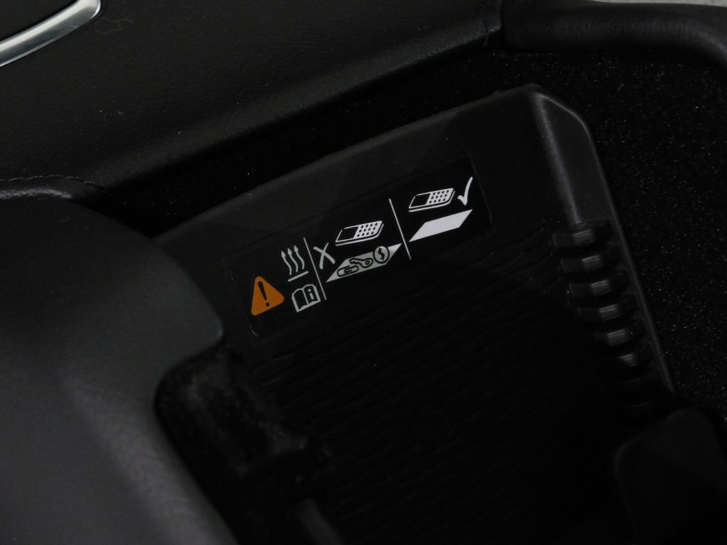 Used 2024 Cadillac XT4 Sport image 46