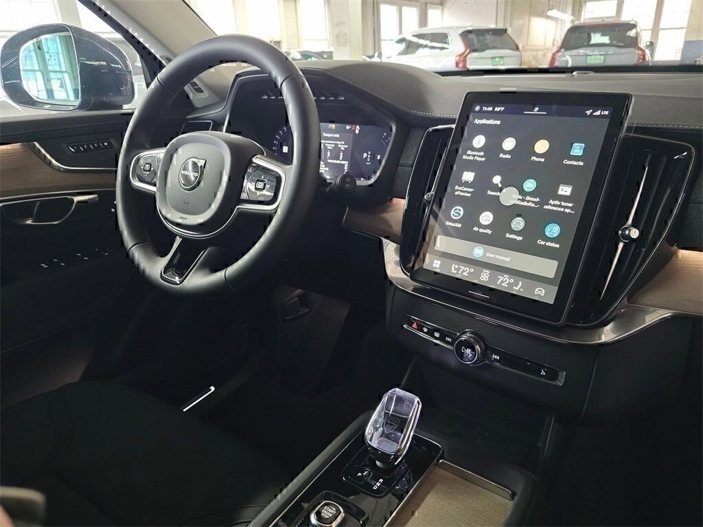 New 2026 Volvo XC90 B5 Core w/ Protection Package image 18