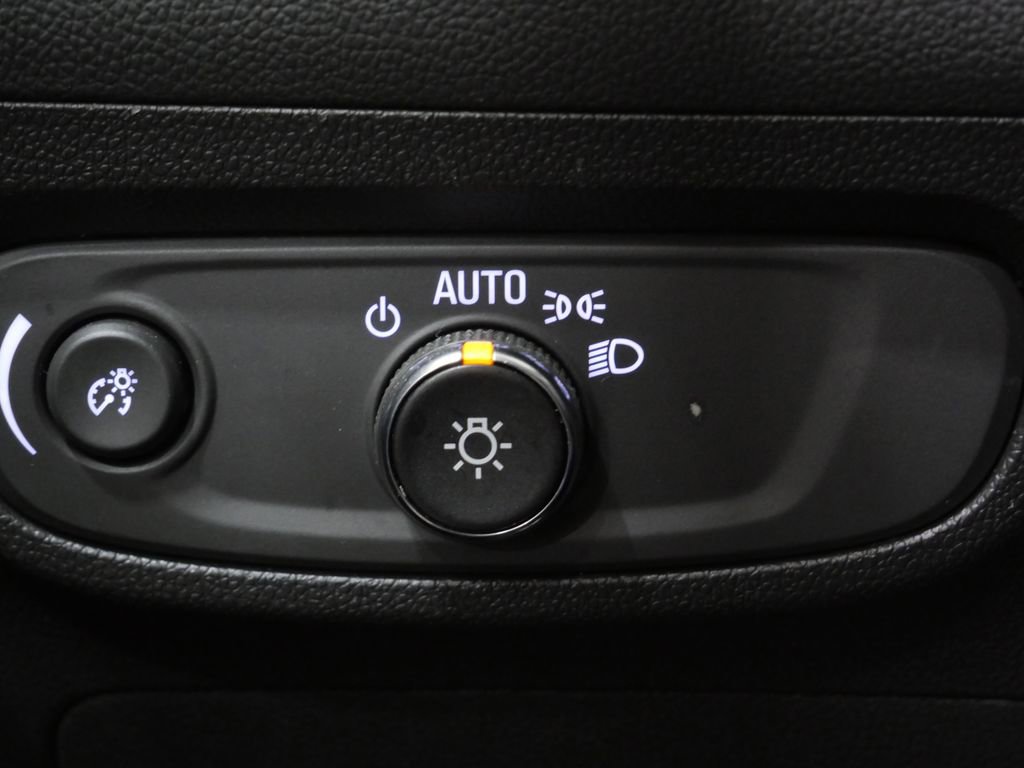 Used 2025 Buick Encore GX Preferred image 14