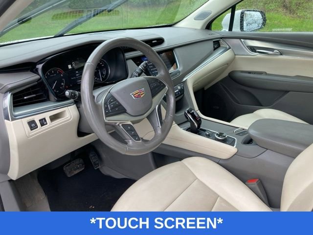 Used 2022 Cadillac XT5 Premium Luxury AWD/4WD image 11