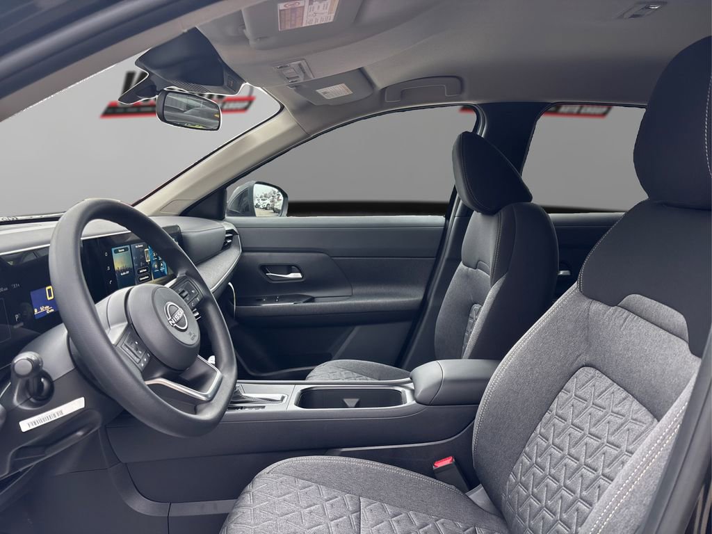 New 2026 Nissan Kicks SV w/ Cold Weather Package image 9