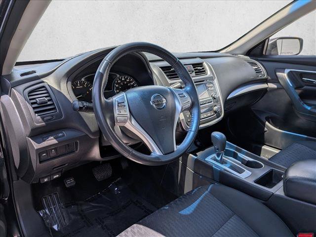 Used 2017 Nissan Altima 2.5 SV FWD image 10