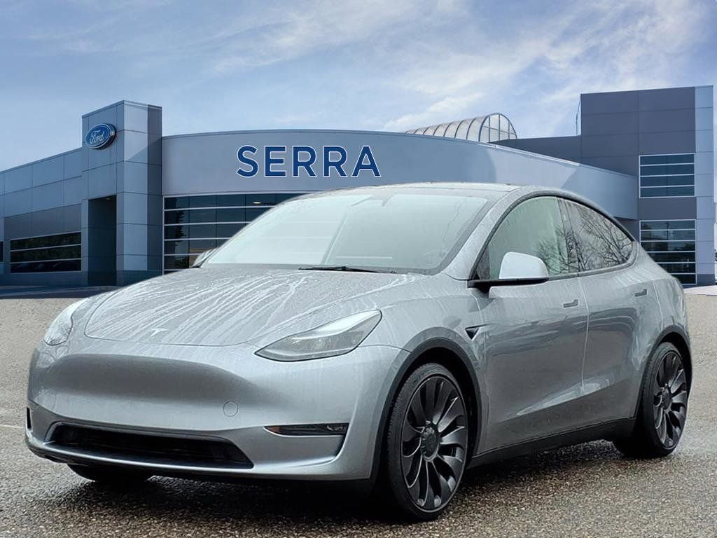 Used 2024 Tesla Model Y Performance image 1