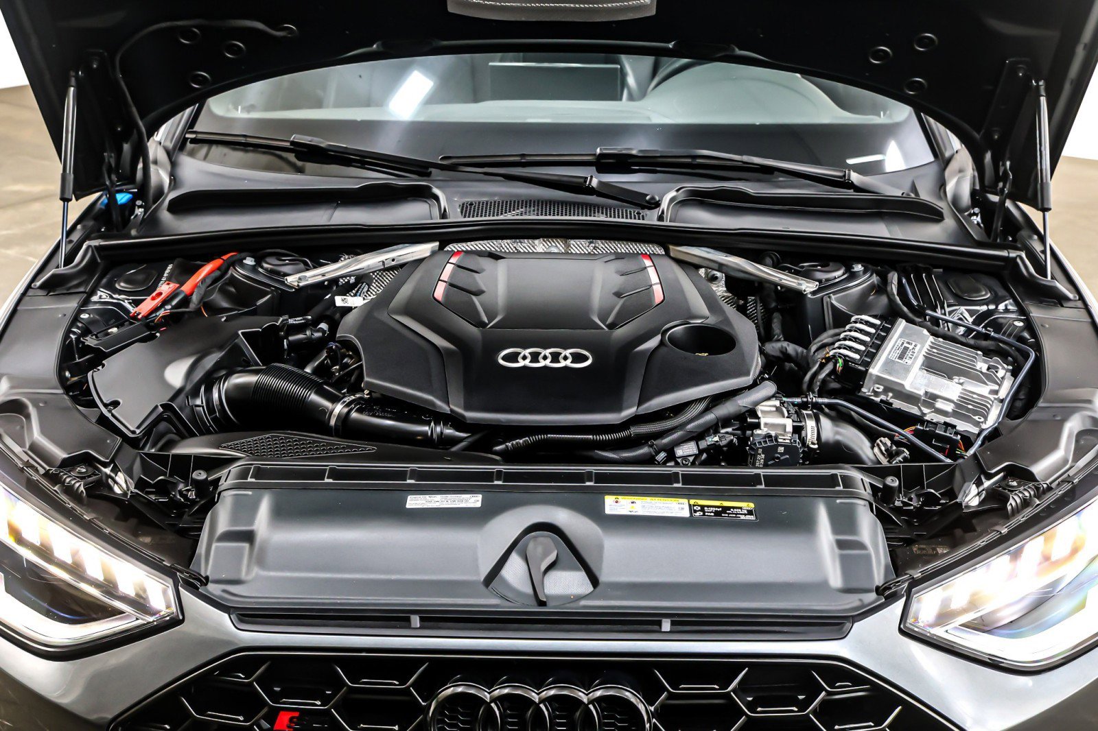 Used 2023 Audi S4 Premium Plus w/ Premium Plus Package image 12