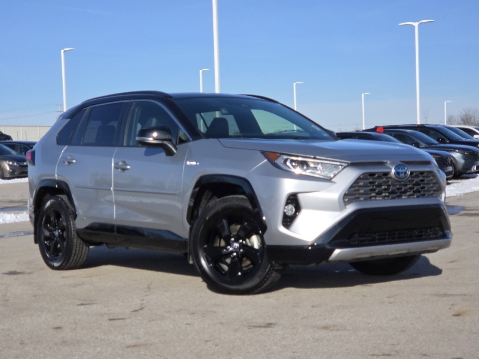 Used 2020 Toyota RAV4 XSE video 2