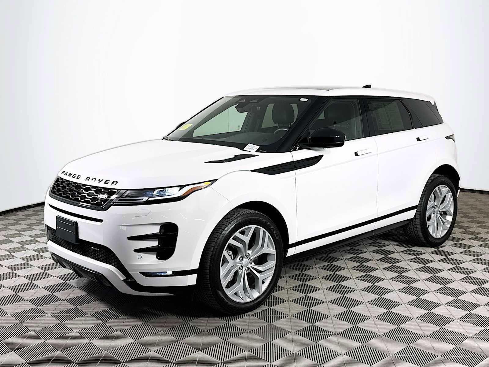 Used 2023 Land Rover Range Rover Evoque R-Dynamic SE video 1