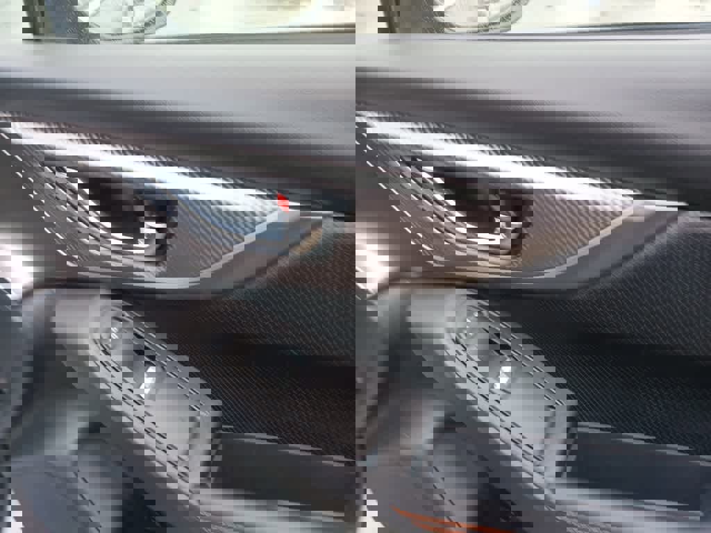 Used 2023 Subaru Crosstrek 2.5i Limited w/ Moonroof Package image 29