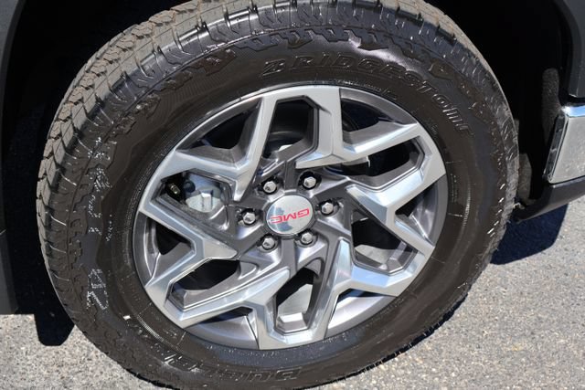 New 2026 GMC Sierra 1500 SLE w/ Preferred Package AWD/4WD image 28