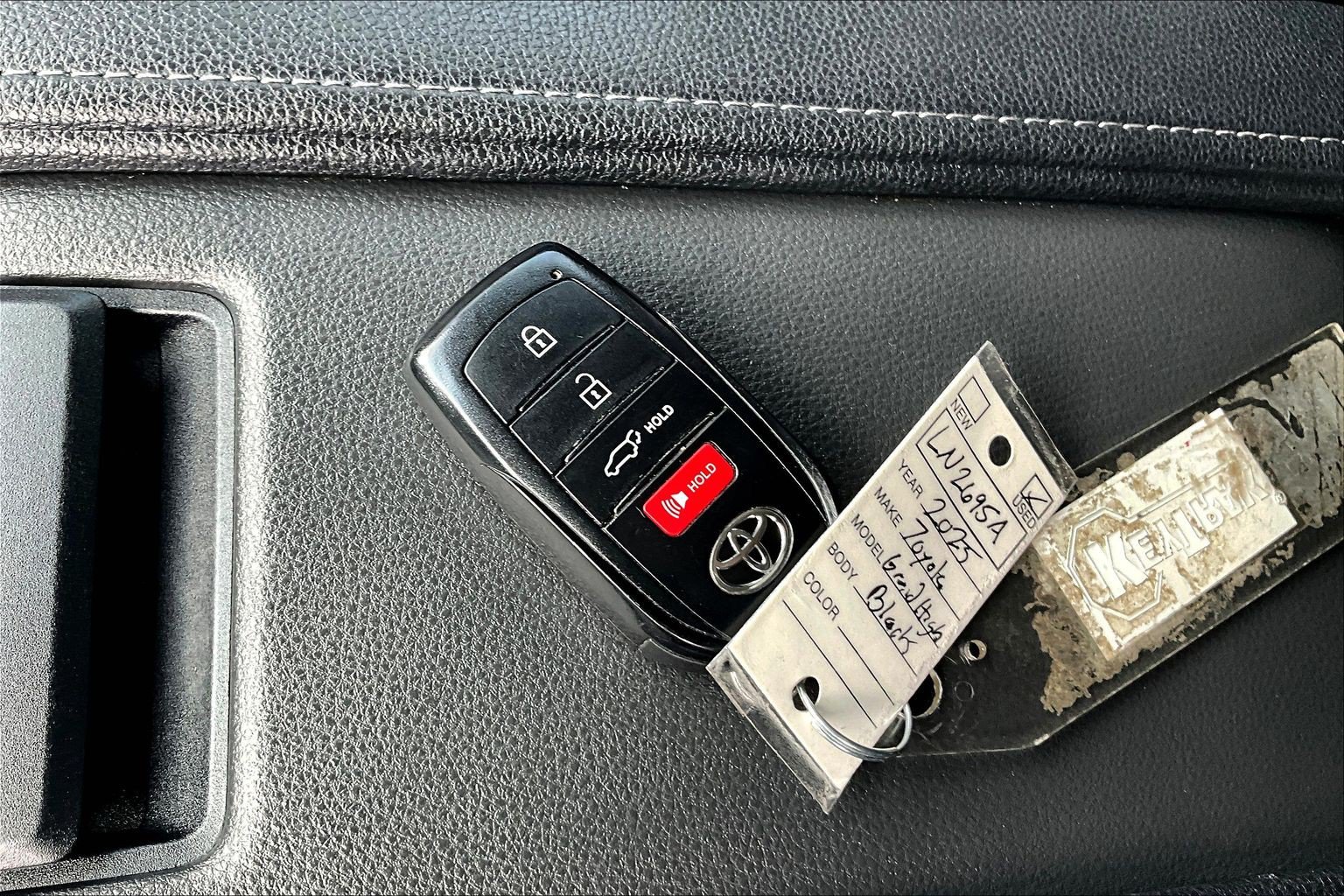 Used 2025 Toyota Grand Highlander AWD Hybrid image 10