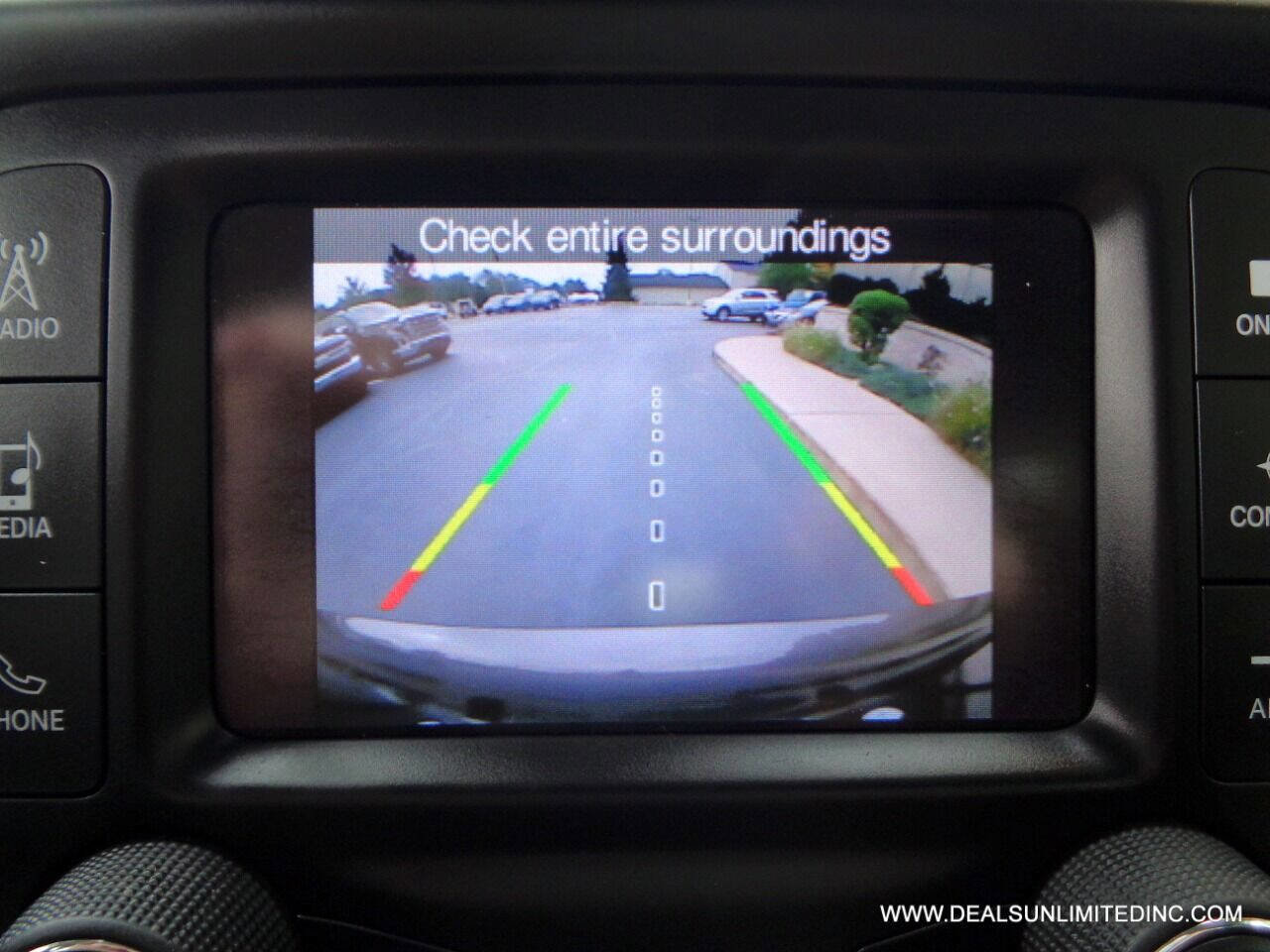 Used 2017 Jeep Renegade Altitude image 13