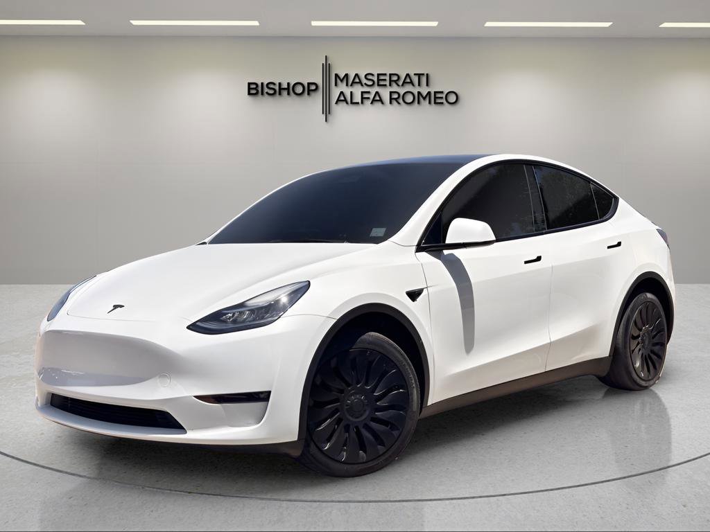 Used 2023 Tesla Model Y Long Range AWD/4WD image 2