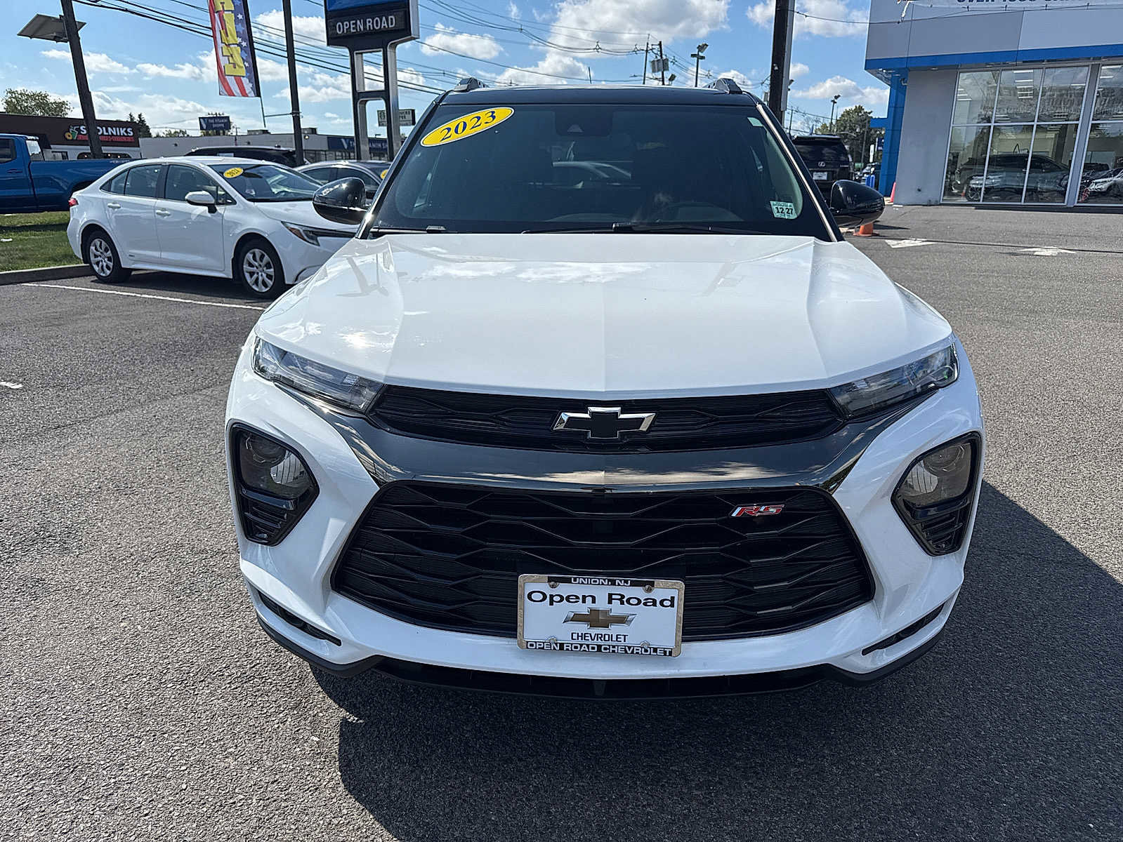 Certified 2023 Chevrolet TrailBlazer RS image 2