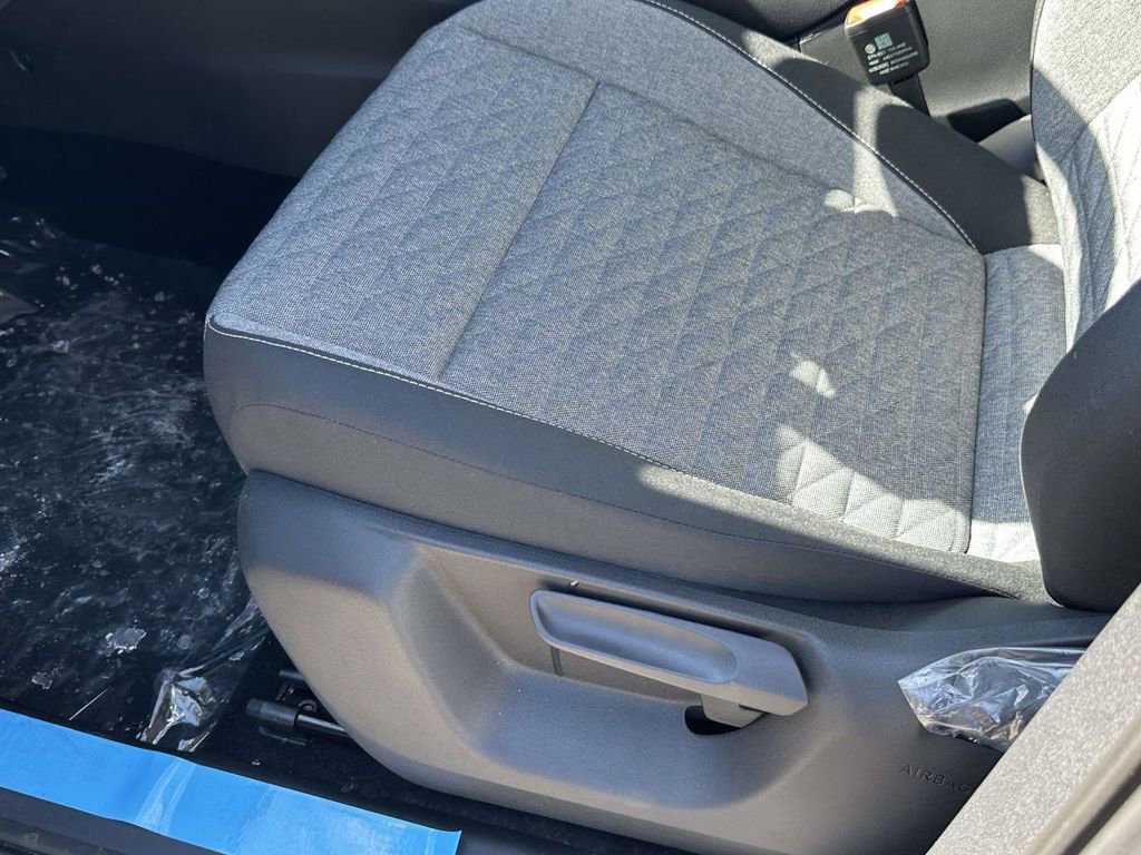 New 2025 Volkswagen Tiguan S image 16
