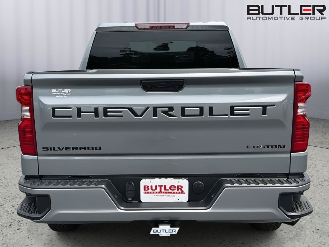 New 2026 Chevrolet Silverado 1500 Custom w/ Turbomax Blackout Package RWD image 5