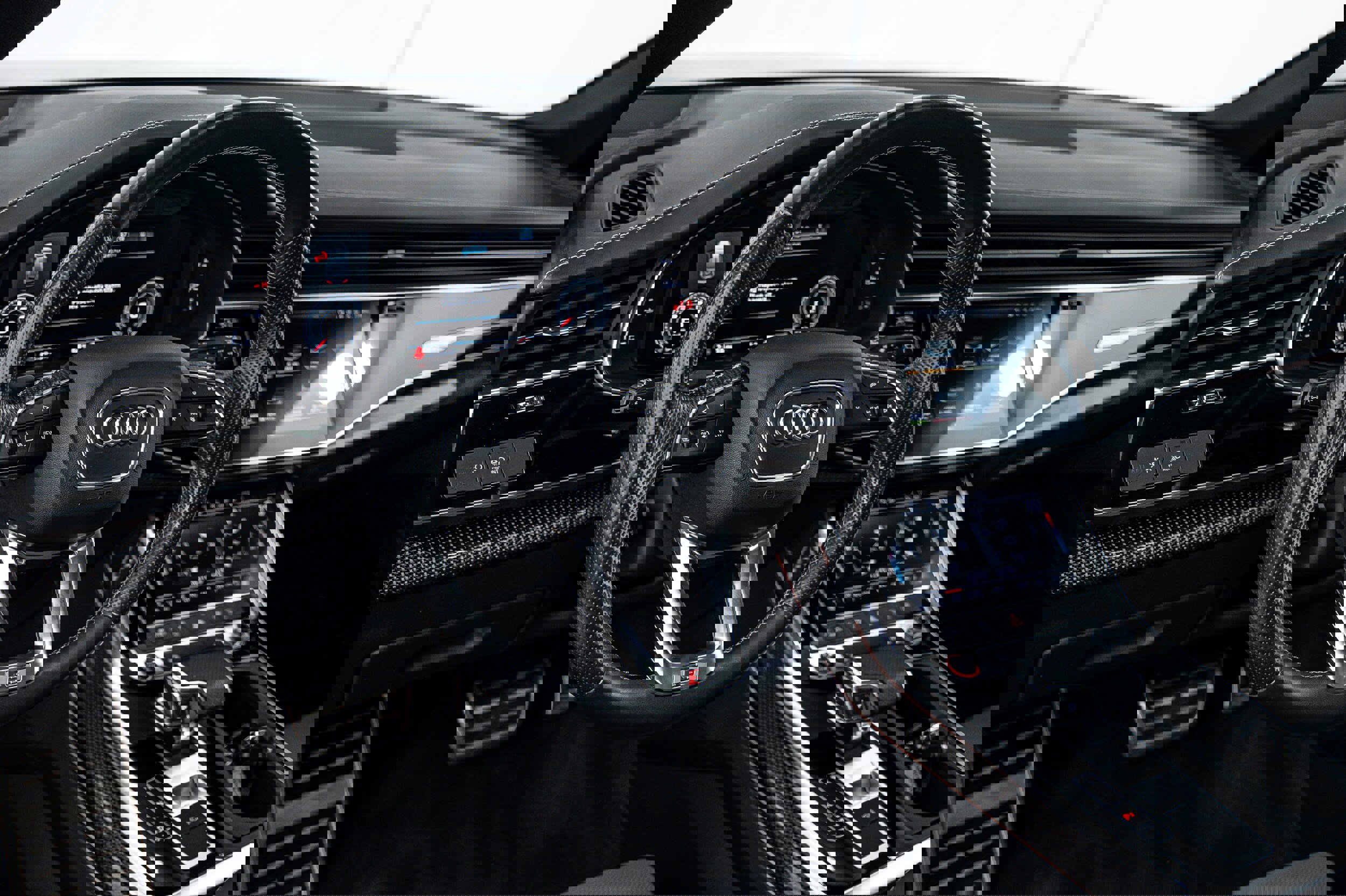 Used 2021 Audi SQ8 Premium Plus w/ SQ8 Black Optic Package image 13