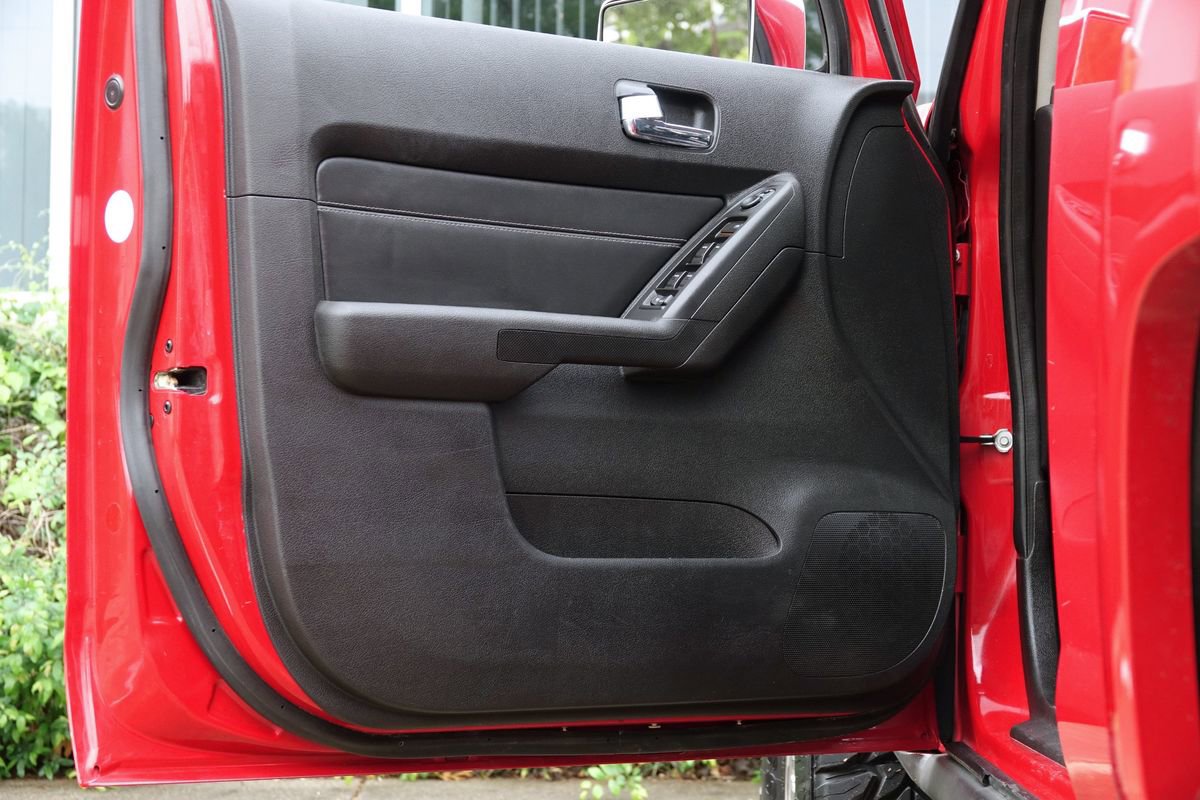 Used 2008 HUMMER H3 Alpha image 35