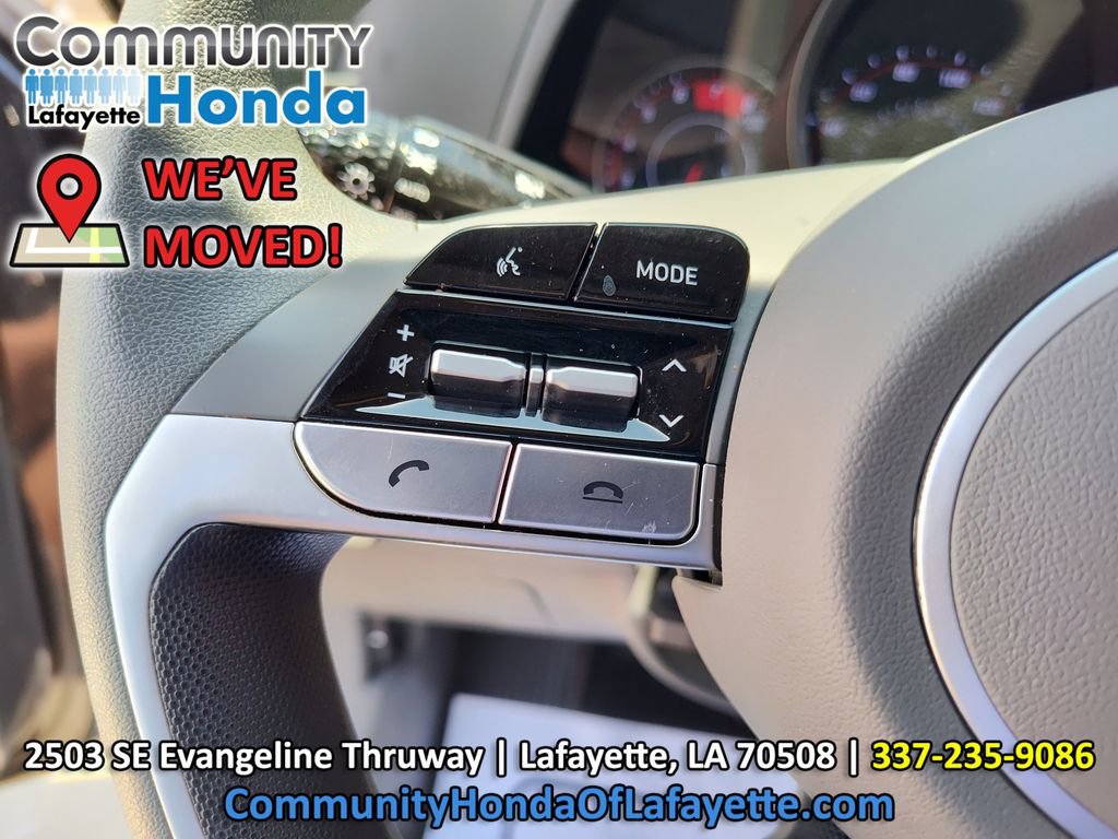 Used 2023 Hyundai Elantra SE w/ Cargo Package FWD image 23