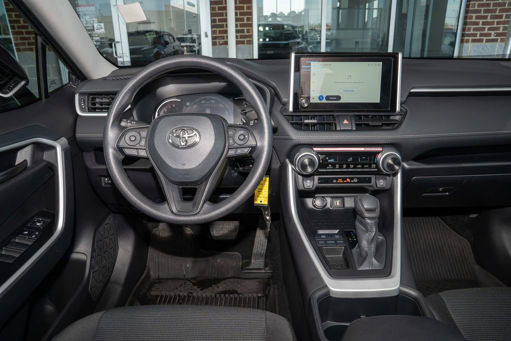 Certified 2025 Toyota RAV4 LE image 6