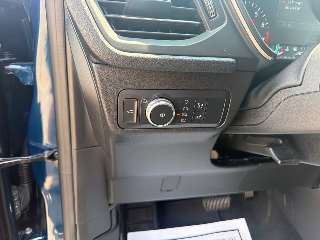 Used 2020 Ford Escape SEL FWD image 25