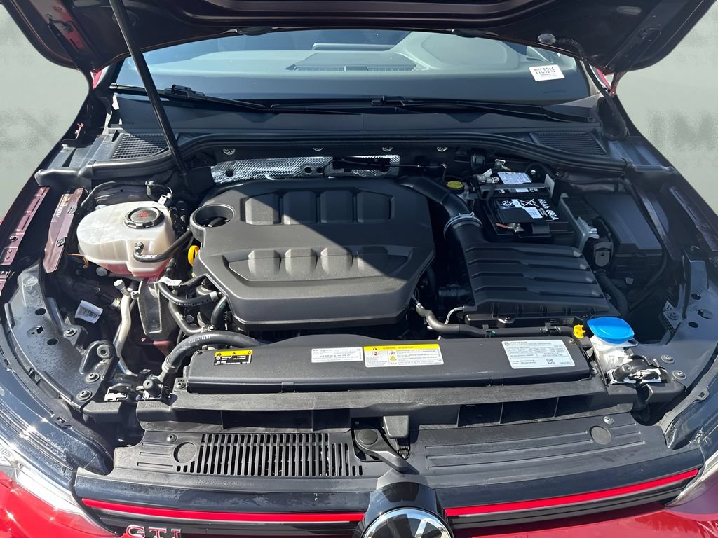 Used 2024 Volkswagen GTI SE FWD image 17