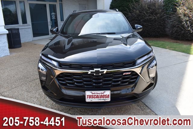 New 2026 Chevrolet Trax RS w/ Sunroof Package FWD image 4