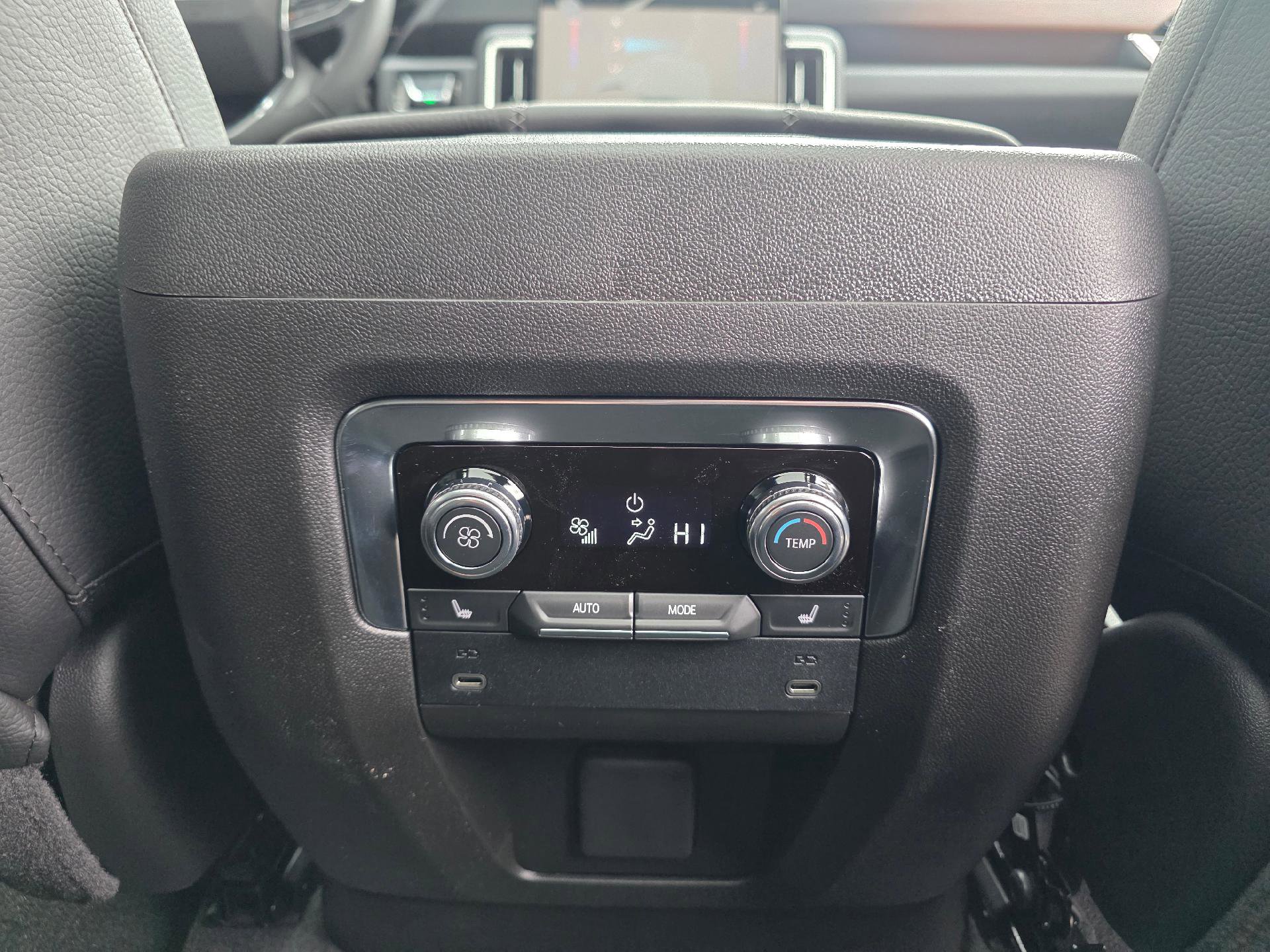 New 2026 GMC Yukon Denali image 24