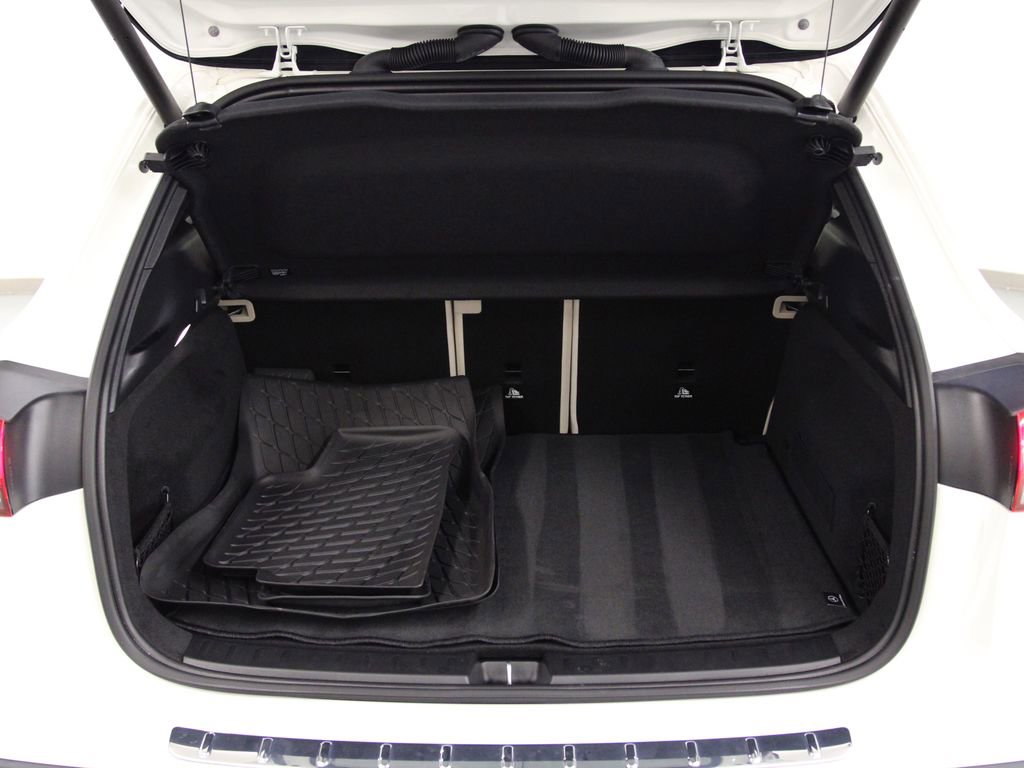 Certified 2023 Mercedes-Benz GLA 250 4MATIC image 25