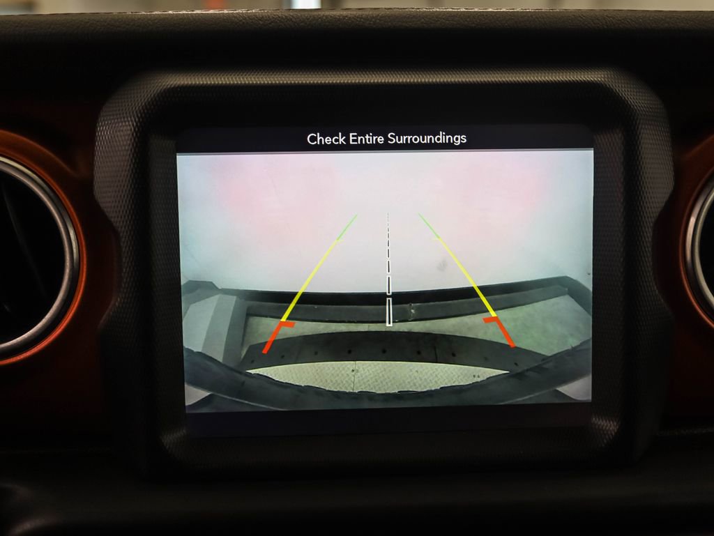 Used 2018 Jeep Wrangler Unlimited Rubicon w/ Dual Top Group image 19