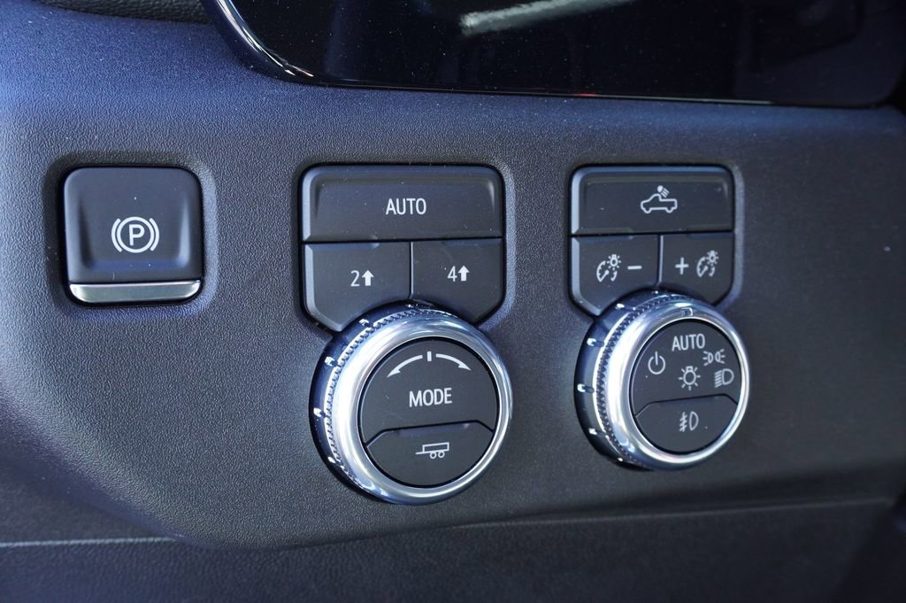New 2026 GMC Sierra 1500 Elevation image 18
