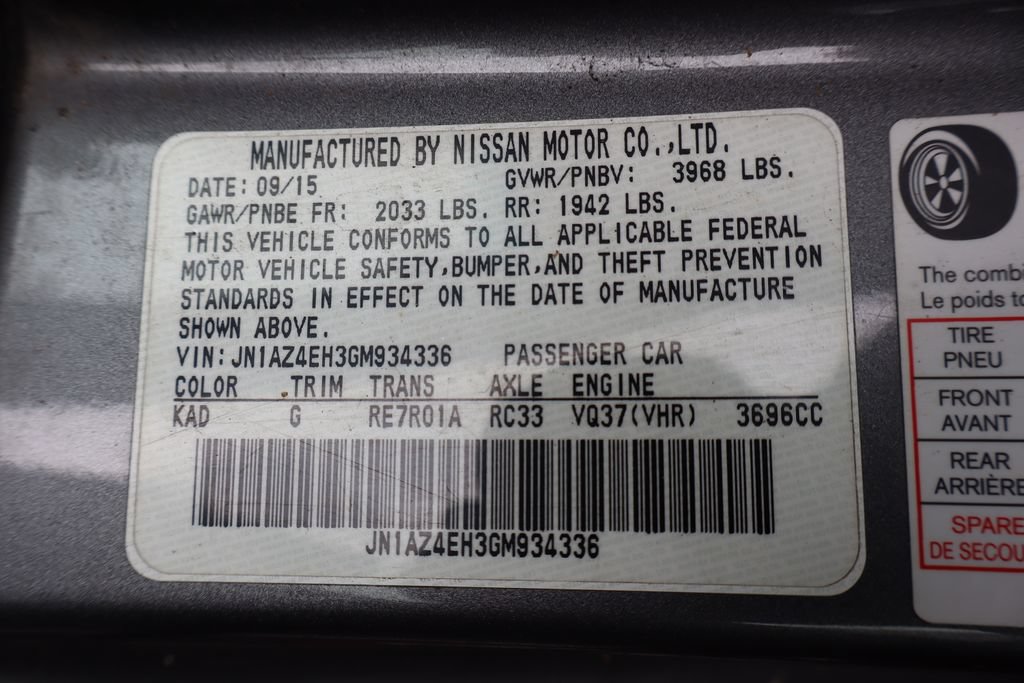 Used 2016 Nissan 370Z Coupe RWD image 4