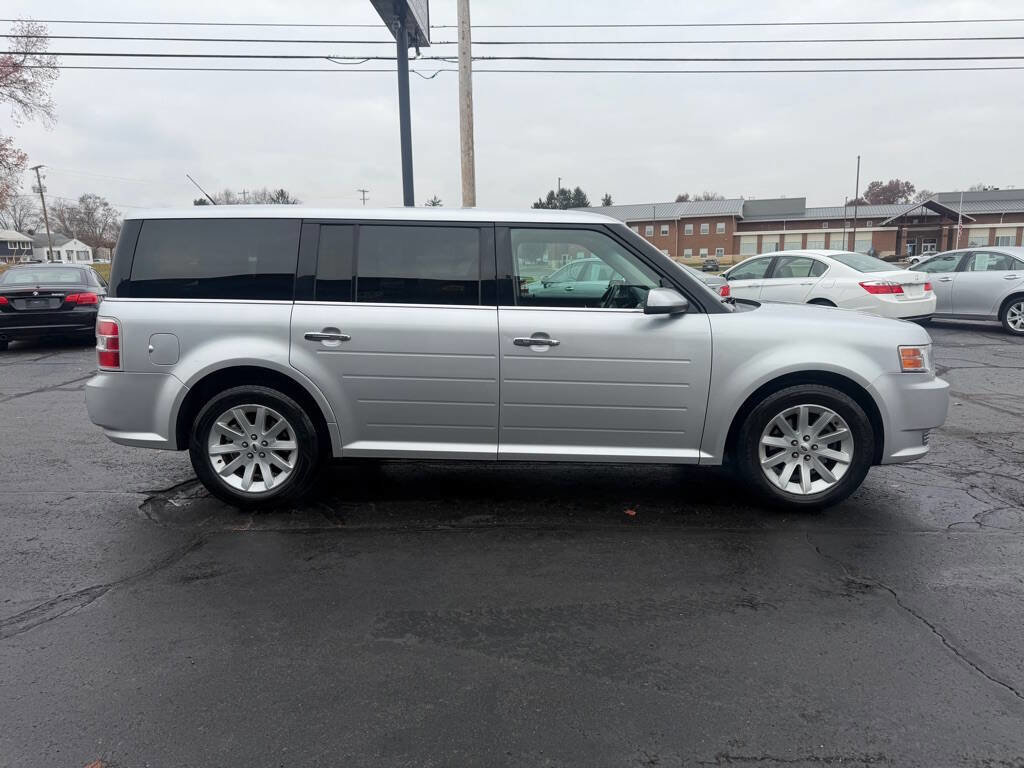 Used 2010 Ford Flex SEL image 5