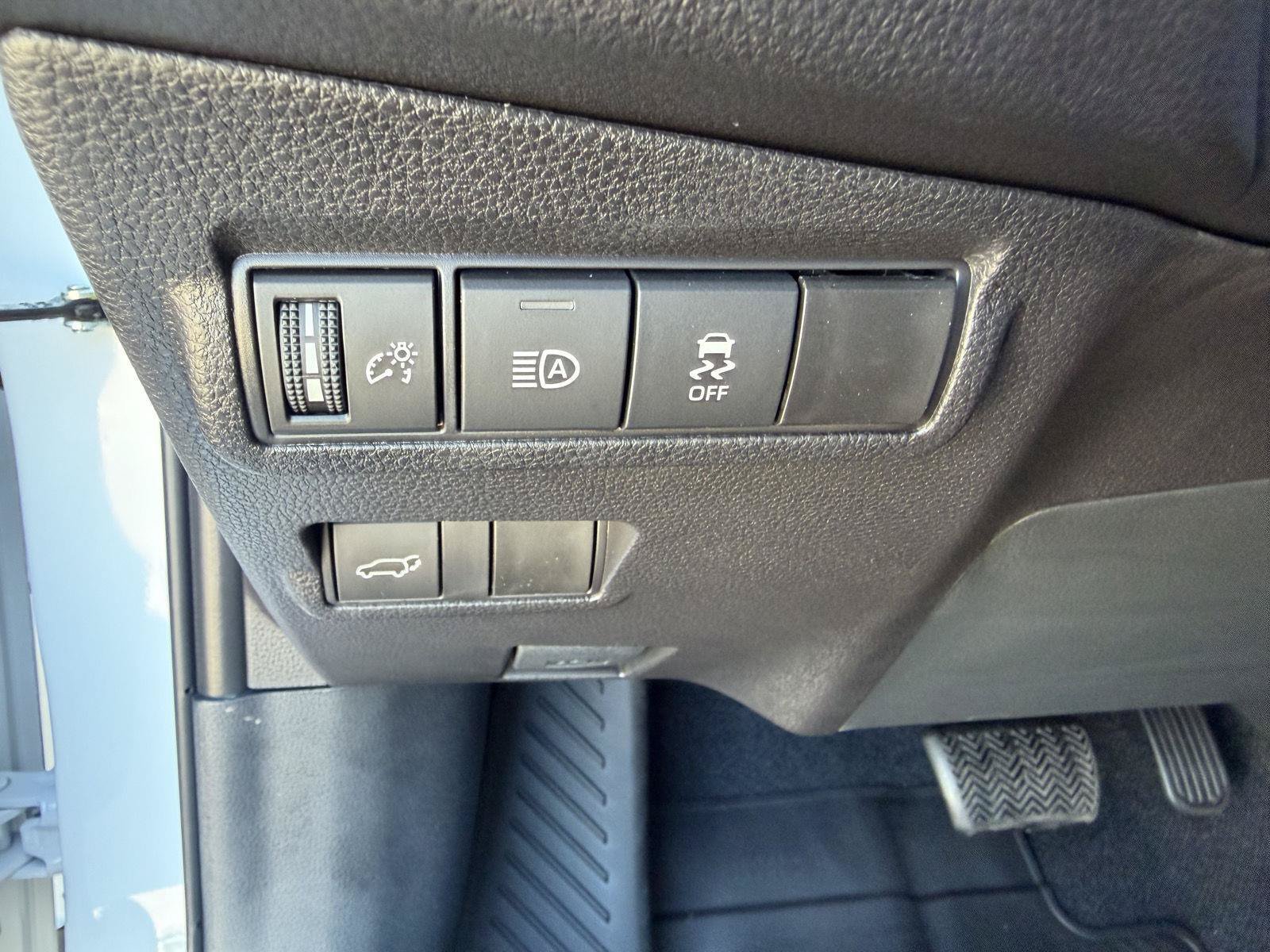 New 2026 Toyota Corolla Cross XLE AWD/4WD image 27